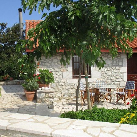 Villa Stone House in a quiet landscape, Leonidion Exterior foto