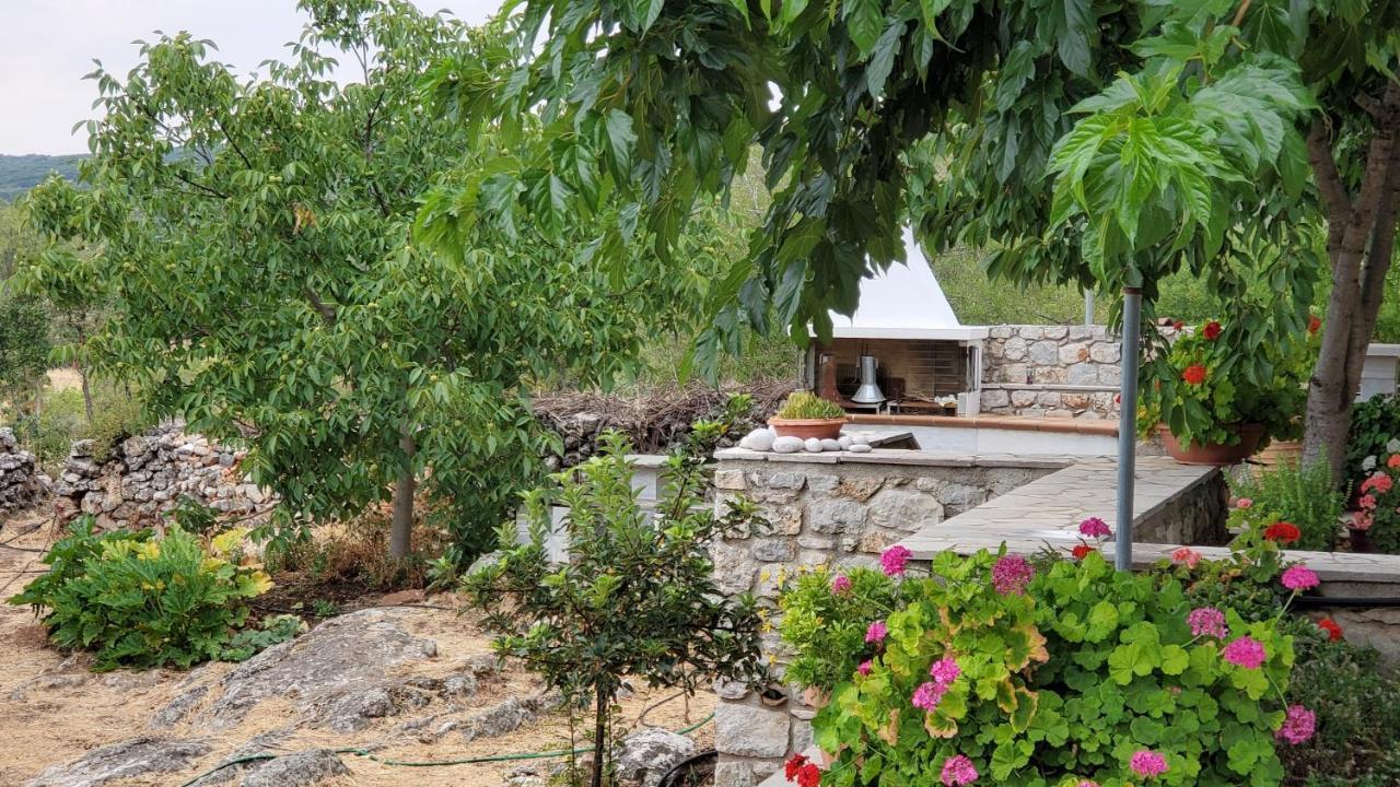 Villa Stone House in a quiet landscape, Leonidion Exterior foto