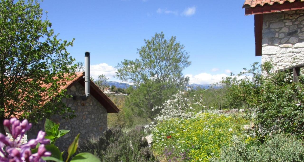 Villa Stone House in a quiet landscape, Leonidion Exterior foto